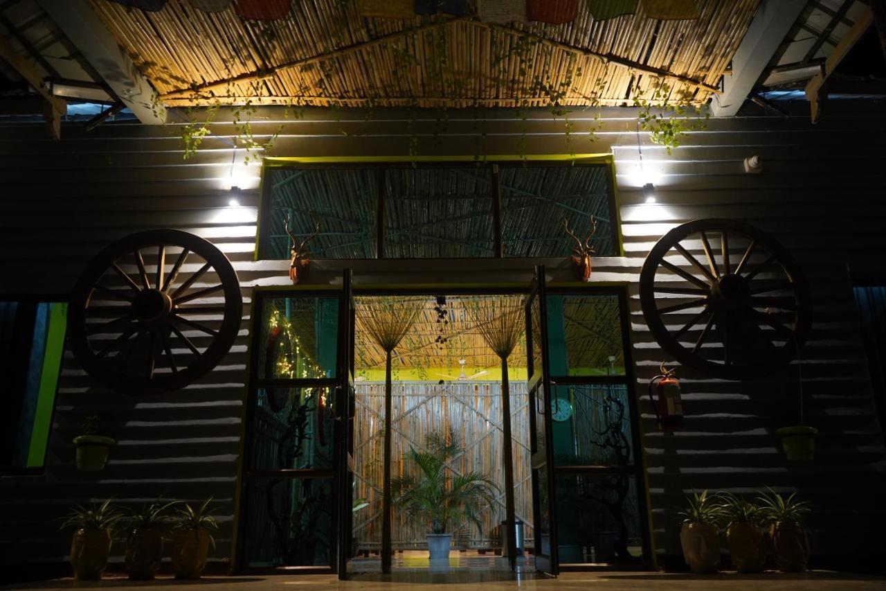 The Pugmark Wildlife Resort Jyoti Gaon Luaran gambar